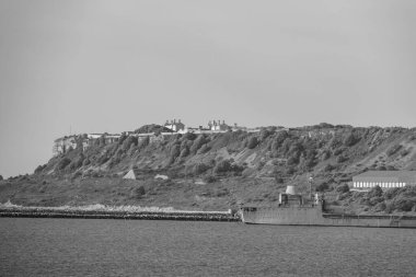 İngiliz sahillerinde gemi gezisi.