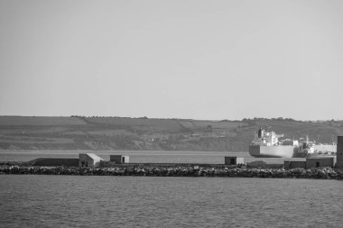 İngiliz sahillerinde gemi gezisi.