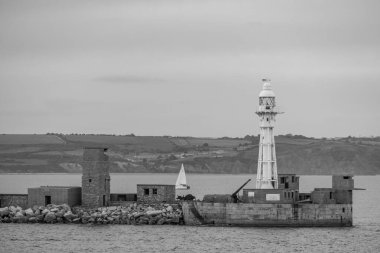 İngiliz sahillerinde gemi gezisi.