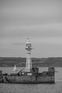 İngiliz sahillerinde gemi gezisi.