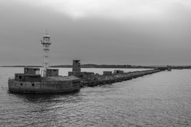 İngiliz sahillerinde gemi gezisi.