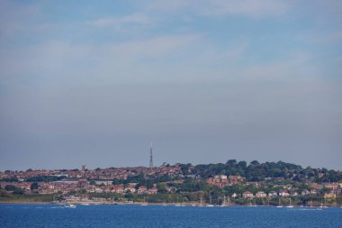 İngiliz sahillerinde gemi gezisi.