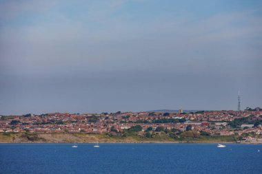 İngiliz sahillerinde gemi gezisi.