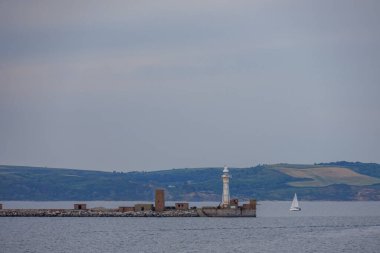 İngiliz sahillerinde gemi gezisi.