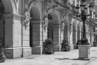 İspanyol şehri bir koruna.