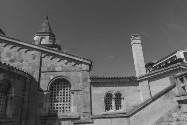 İspanya kıyısındaki Gijon şehri