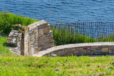 İspanya kıyısındaki Gijon şehri