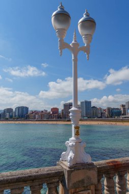 İspanya 'daki Gijon şehri.