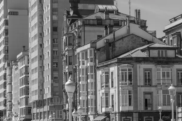 İspanya 'daki Gijon şehri.