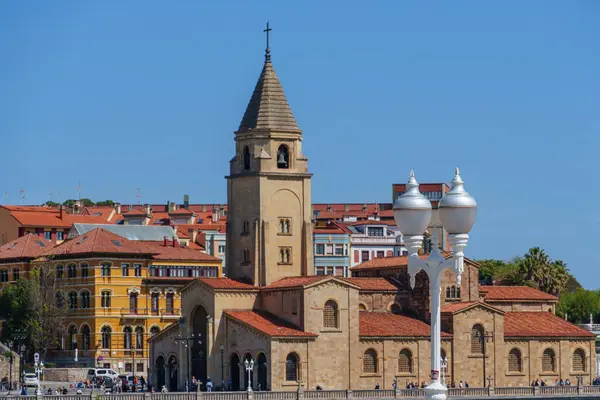 İspanya 'daki Gijon şehri