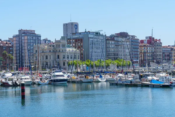 İspanya 'daki Gijon şehri