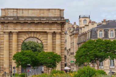 Garonne nehrindeki Bordeaux şehrinde.