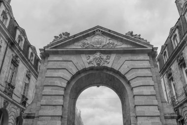 Garonne nehrindeki Bordeaux şehrinde.