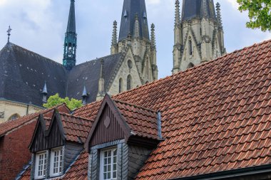 Coesfeld yakınlarındaki Alman Baumberge 'inde yürüyüş.