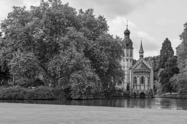 Coesfeld yakınlarındaki Alman Baumberge 'inde yürüyüş.