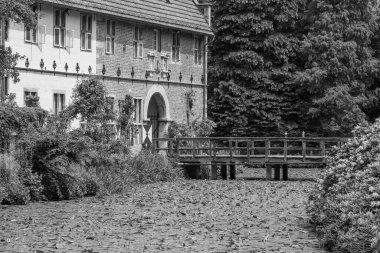 Coesfeld yakınlarındaki Alman Baumberge 'inde yürüyüş.