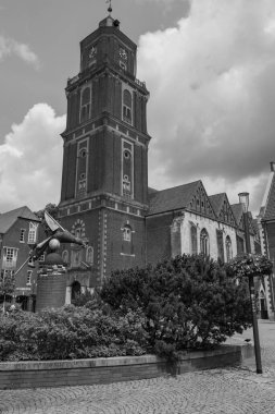 Coesfeld yakınlarındaki Alman Baumberge 'inde yürüyüş.