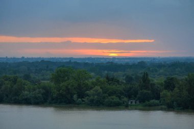 Garonne Nehri 'ndeki Bordeaux şehri.