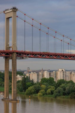 Garonne Nehri 'ndeki Bordeaux şehri.