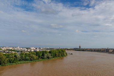 Bordeaux ve Garonne Nehri