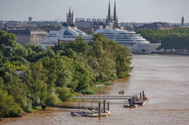 Bordeaux ve Garonne Nehri