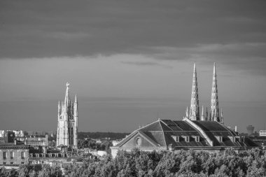 Fransa 'daki Garonne Nehri' nde.