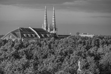 Fransa 'daki Garonne Nehri' nde.