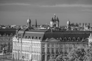 Fransa 'daki Garonne Nehri' nde.