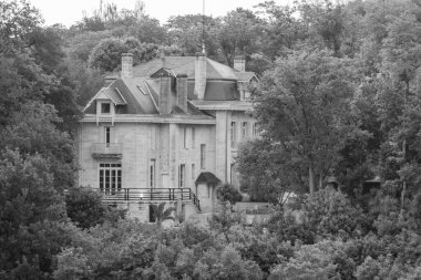 Bordeauyx Garonne nehrinde