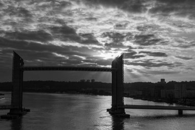 Bordeauyx Garonne nehrinde