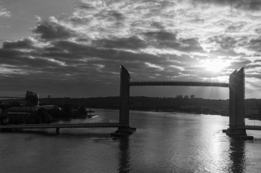 Bordeauyx Garonne nehrinde