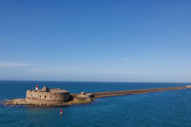 Bisküvi 'de gezinti 