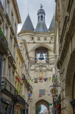 Garonne nehrindeki Bordeaux şehrinde.