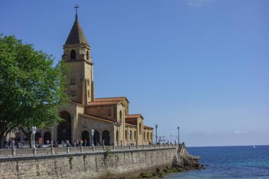 İspanya 'daki Gijon şehri.