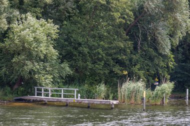 Potsdam şehri ve Germa Brandenburg gölleri