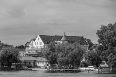 Werder şehri ve Potsdam yakınlarındaki göller.
