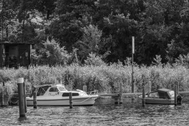 Werder şehri ve Potsdam yakınlarındaki göller.
