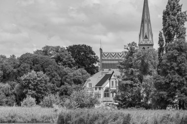 Werder şehri ve Potsdam yakınlarındaki göller.