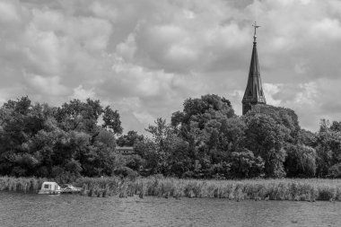 Werder şehri ve Potsdam yakınlarındaki göller.