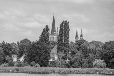 Werder şehri ve Potsdam yakınlarındaki göller.