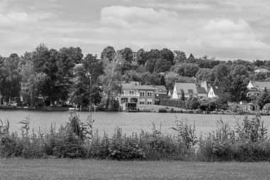 Werder şehri ve Potsdam yakınlarındaki göller.