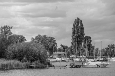 Werder şehri ve Almanya 'da Potsdam yakınlarında göller