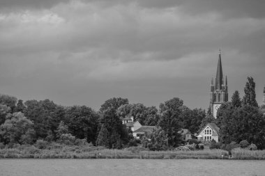 Werder şehri ve Almanya 'da Potsdam yakınlarında göller