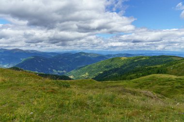 Avusturya Alpleri 'nde Carinthia' da yürüyüş