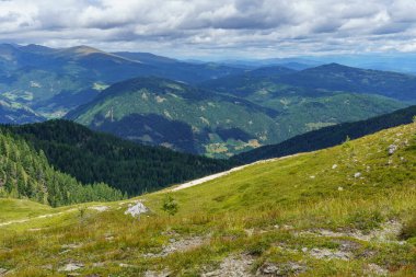 Avusturya Alpleri 'nde Carinthia' da yürüyüş