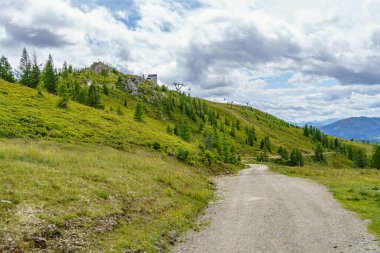 Avusturya Alpleri 'nde Carinthia' da yürüyüş