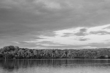 Akşamleyin Potsdam şehrinde.