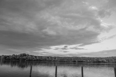 Akşamleyin Potsdam şehrinde.