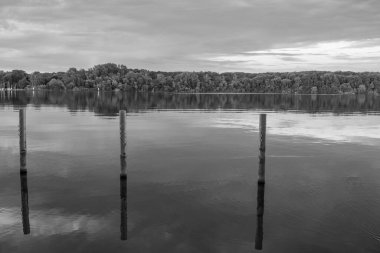Akşamleyin Potsdam şehrinde.