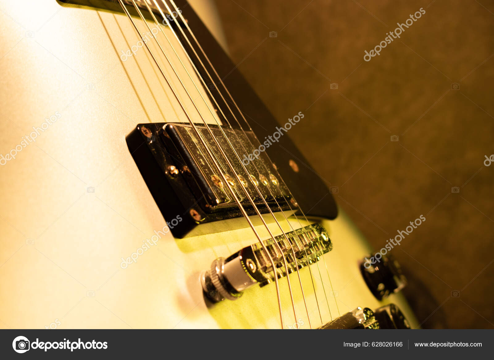 Vaduz Λιχτενστάιν Σεπτεμβρίου 2022 Ηλεκτρική Κιθάρα Gibson Les Paul Studio  – Εκδοτική Εικόνα Αρχείου © robert.buchel.fl1.li #628026166